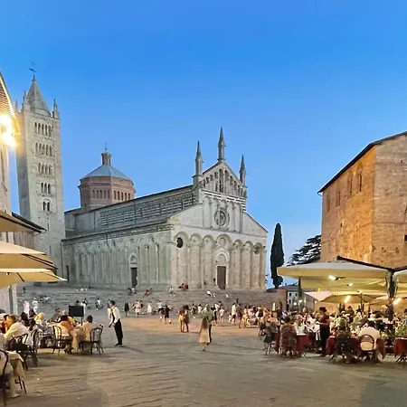 Degli Ulivi Terrace * Massa Marittima