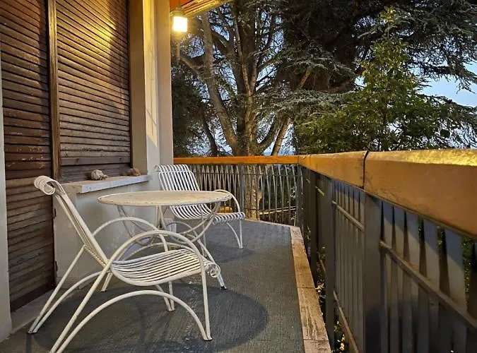 Degli Ulivi Terrace マッサ・マリッティマ